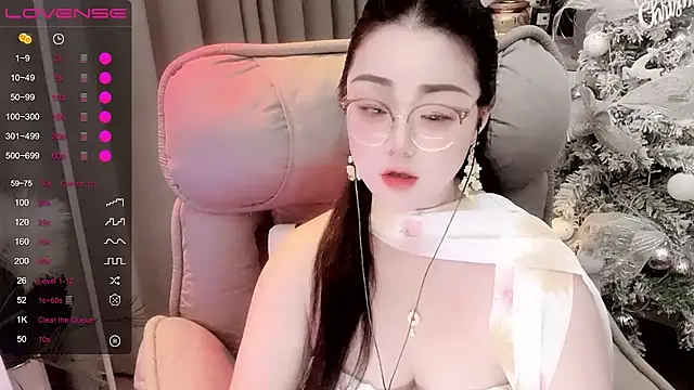 Monica-666888- webcam