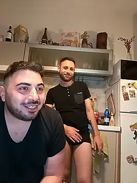 bear_skinny webcam
