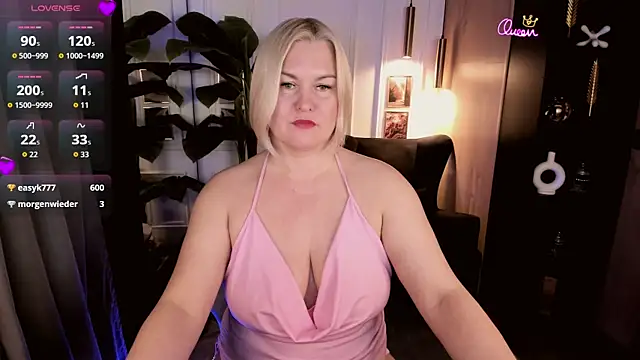 YolandaKiss webcam