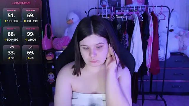 AmyVibess webcam