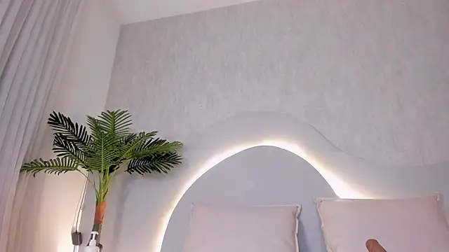 CannelaSmith webcam
