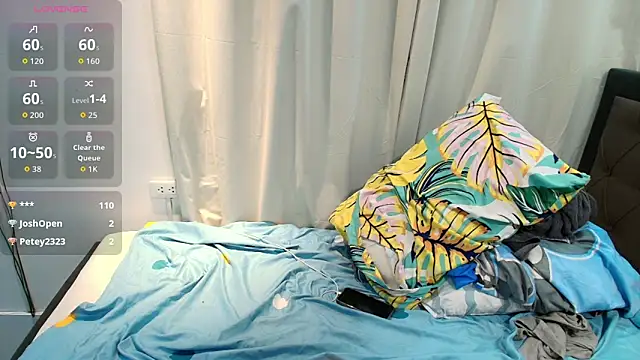 Ur_pinoyhotbrix webcam