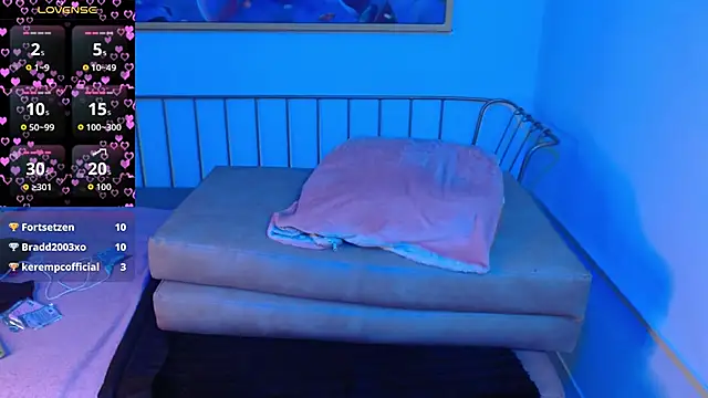 Roxanne_vale webcam