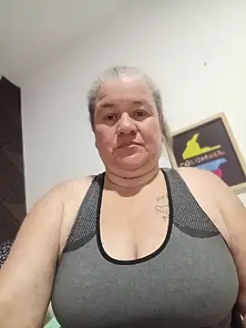 CheekySnowQueen_69 webcam