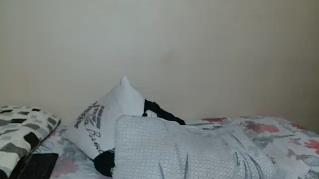 BootyDarkEbony webcam