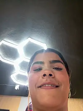 Kaily_Sweet16 webcam
