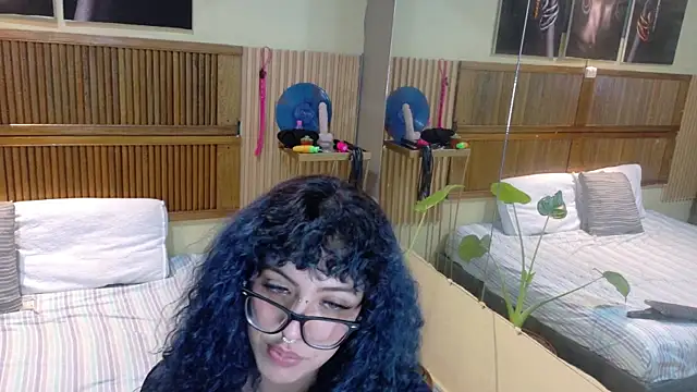 Eli666uwu webcam