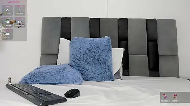 light_eyes_ webcam