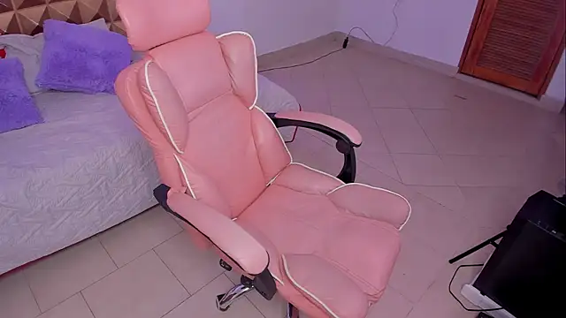 Kailany_Beltran webcam