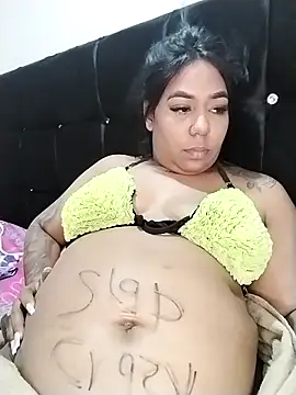 emma_purple_ webcam