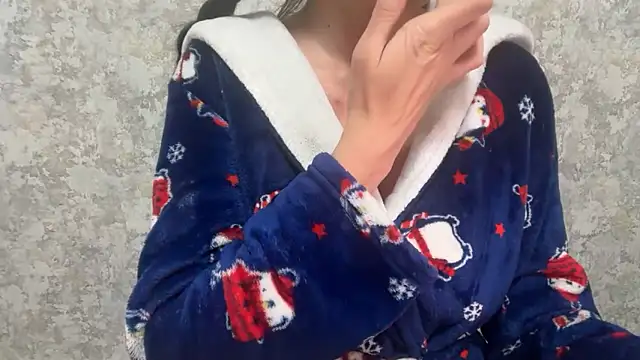 Angelinaa19 webcam