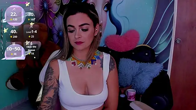mia_bigtits17 webcam