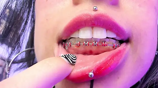 Rose_72 webcam