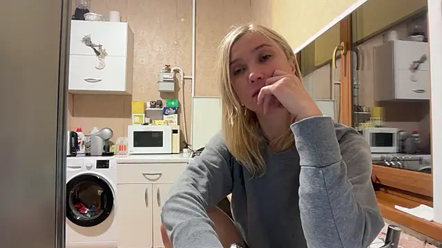 AngelJeni webcam