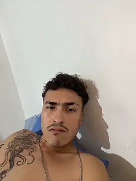 vanilla_Kush webcam