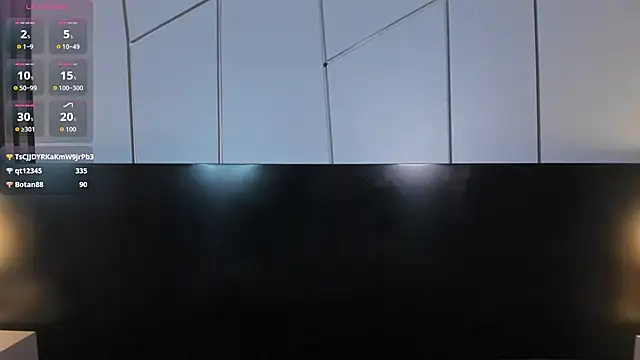 leahluna webcam