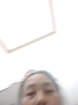 Maiaxoxo79 webcam