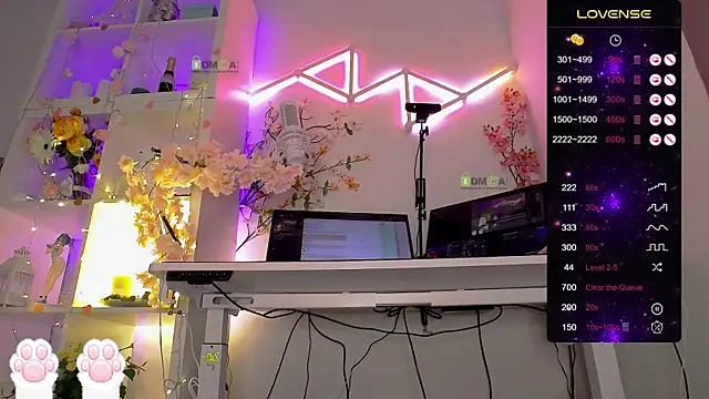 Elena-Marilyn webcam