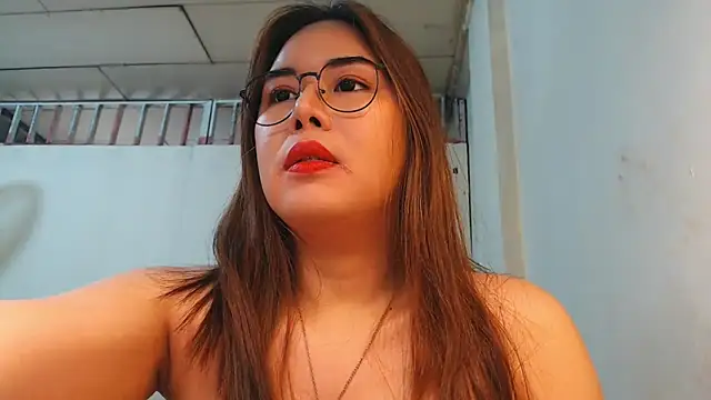 sluty_bunny webcam