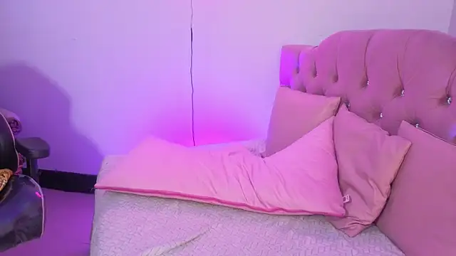 MAHYRA_TAY webcam
