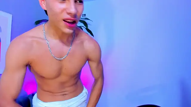 EthanSantori webcam