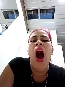 MariBelle1 webcam