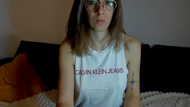 DesireMore90 webcam