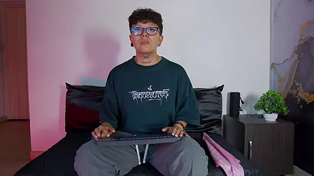 alex_noa webcam