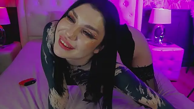 MaeveMoon webcam