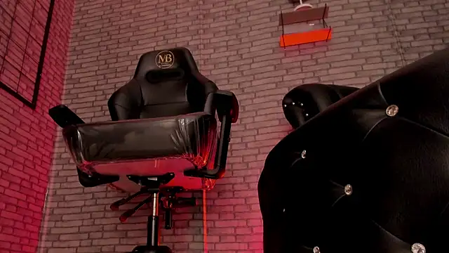 roxxy_white webcam