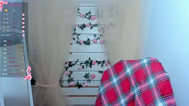 FoxPlayXX webcam
