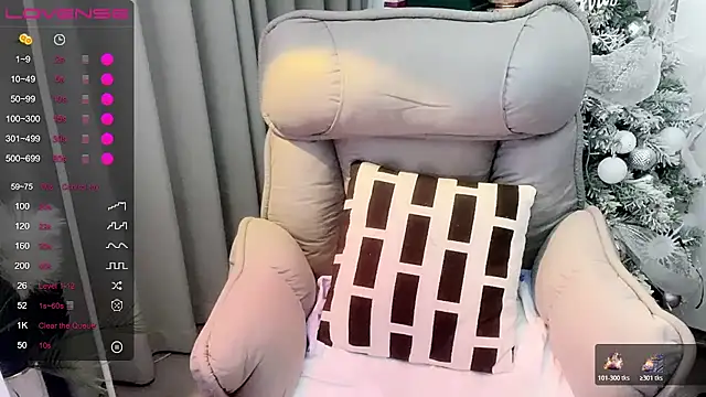 Monica-666888- webcam
