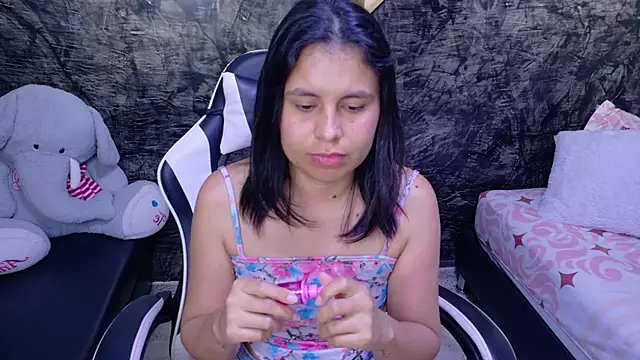 olivia_love_ webcam