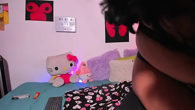 LillyCandy webcam