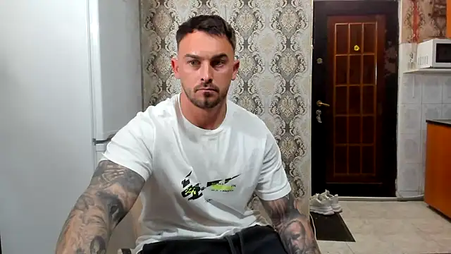 Jonmusclemaster webcam