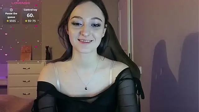 white_liillyy webcam