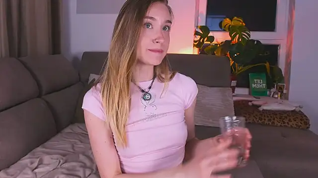 SugarSkye webcam