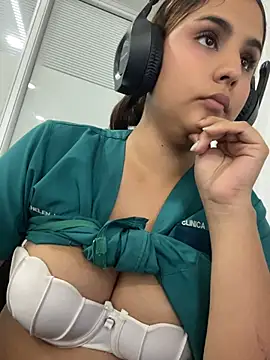 Noa_Harper- webcam