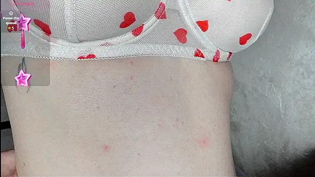 Mila-Naughty webcam