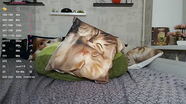 EladiaBuckel webcam