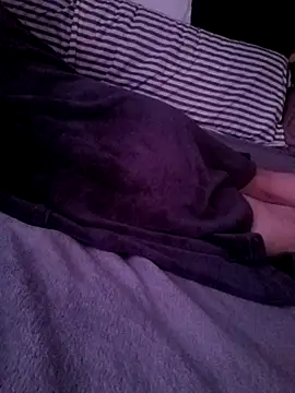 ChuckyyDee webcam