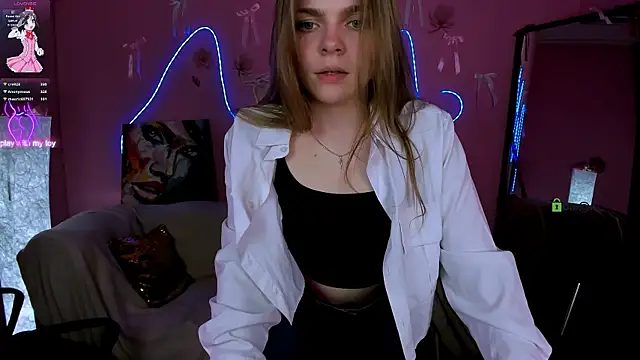 veronica_bubble webcam