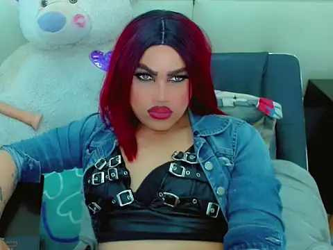 NharaBigCock webcam