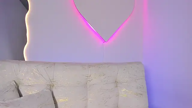 LiaCampbell_ webcam