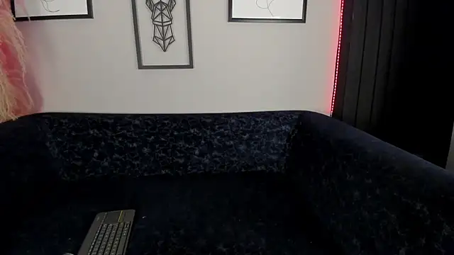 Aria_Valmont webcam