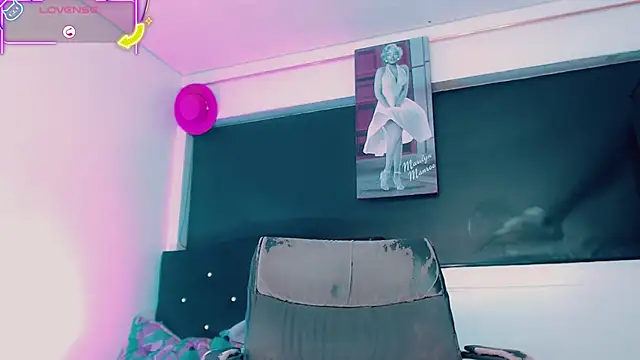 Kendall_hornyy webcam