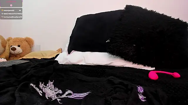 karlyn_angels webcam