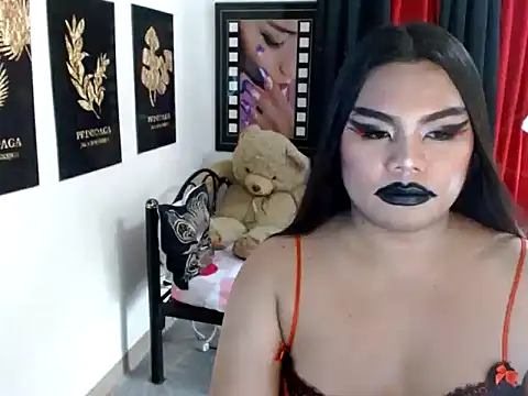 TSbrianaHugeCock live sex cam