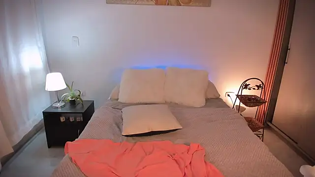 ChloeMoreti webcam