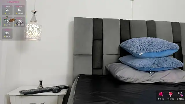 light_eyes_ webcam